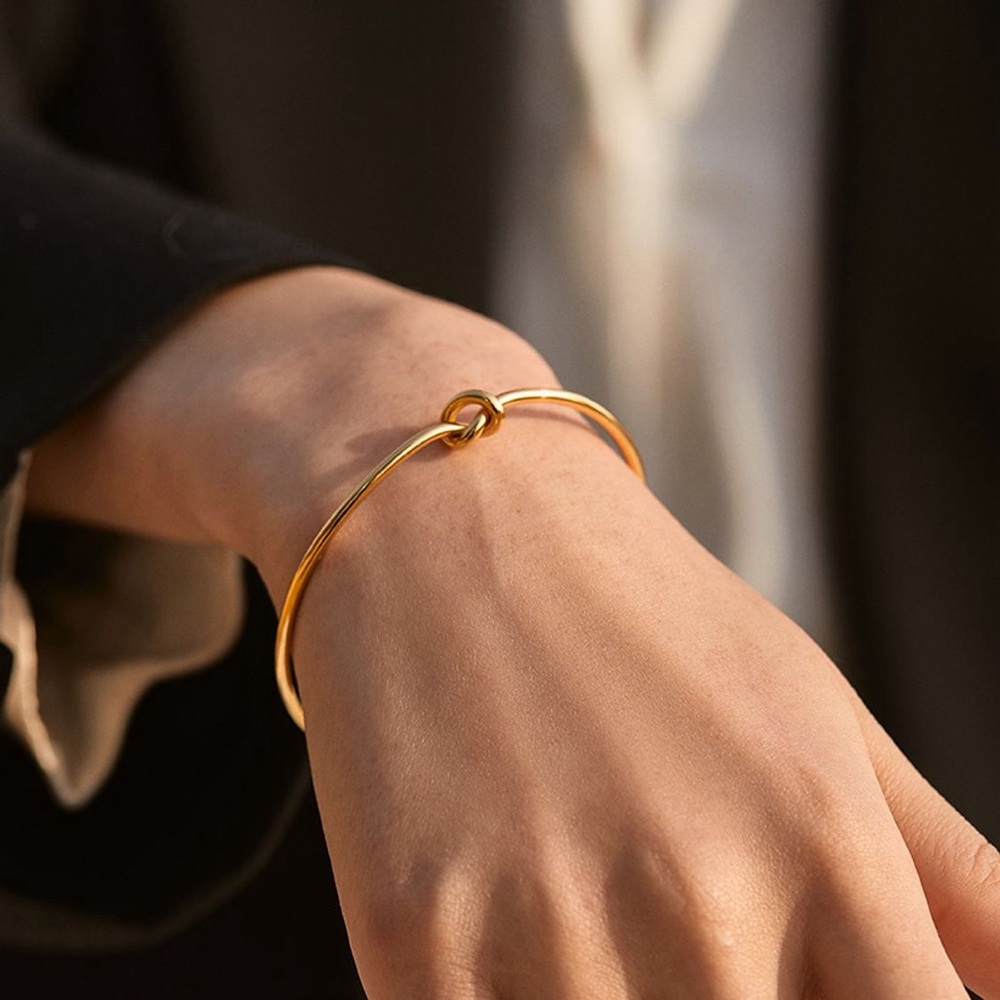 Tie the Knot Gold Bracelet